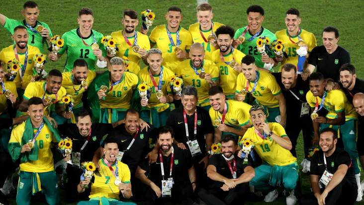 Brasil conquista o ouro no futebol masculino após 36 anos