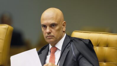 Moraes determina desbloqueio de contas bancárias de empresários alvos de operação