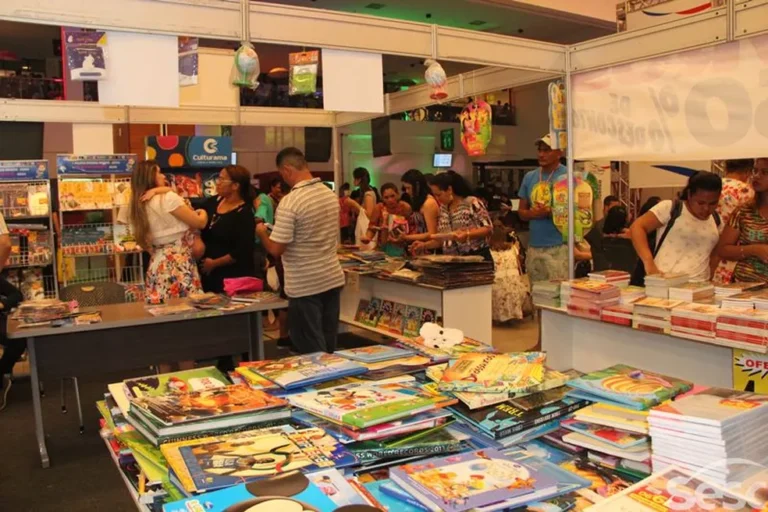 Leitura em alta: Brasil registra aumento na venda de livros desde junho de 2023