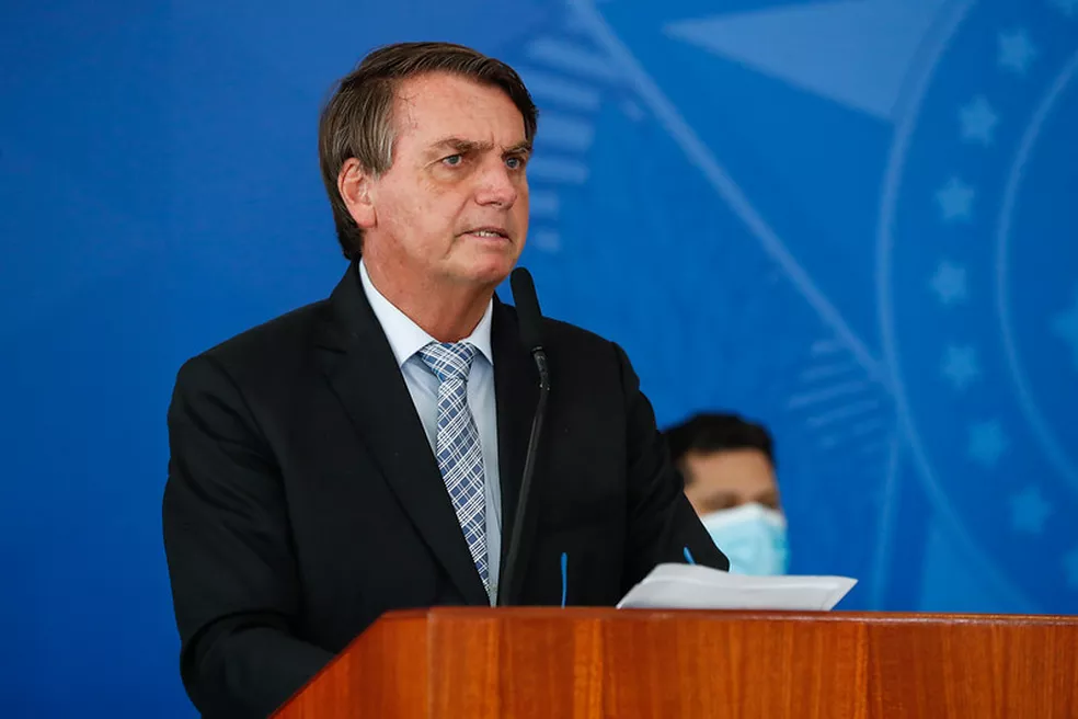 Campanha de Bolsonaro aciona o Ministério Público contra institutos de pesquisa
