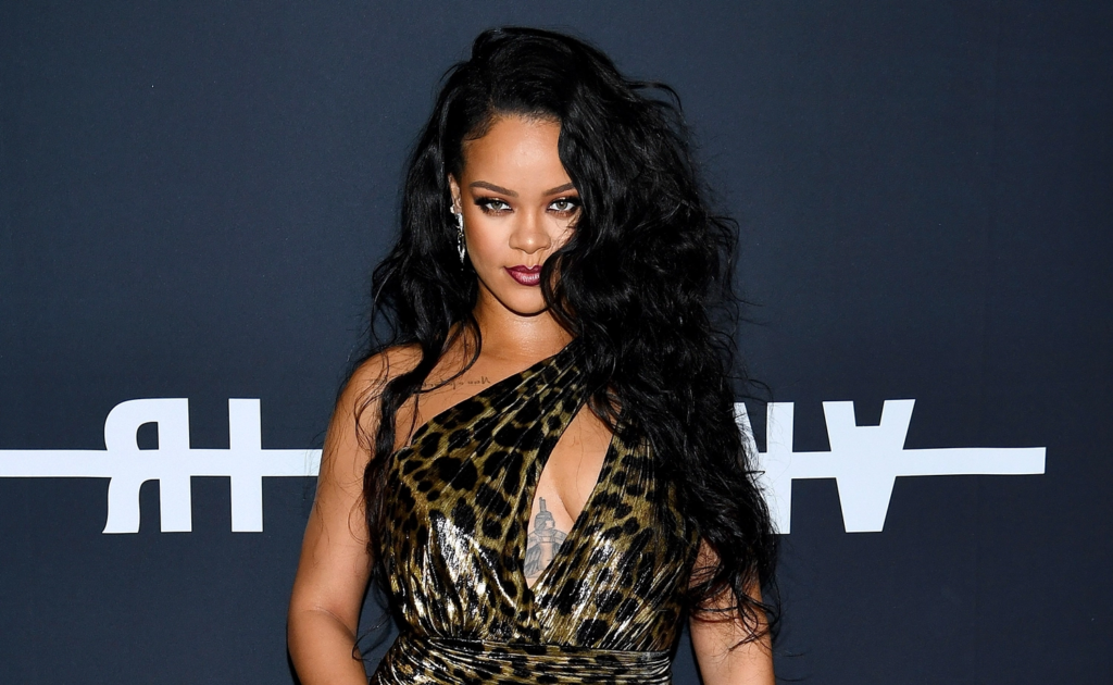 Rihanna anuncia faixa inédita que faz parte da trilha sonora de “Pantera Negra 2”