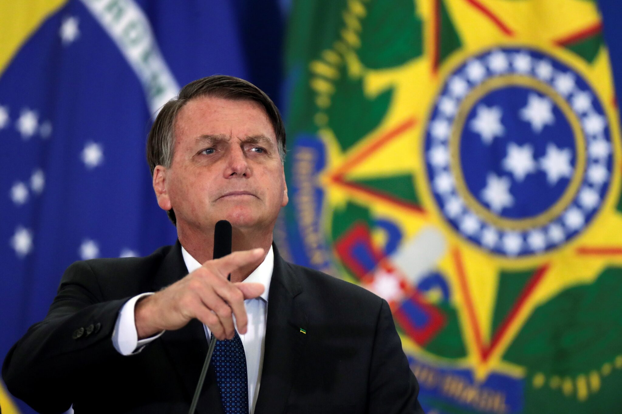 Bolsonaro diz que PEC de aumento nas vagas do STF talvez seja descartada