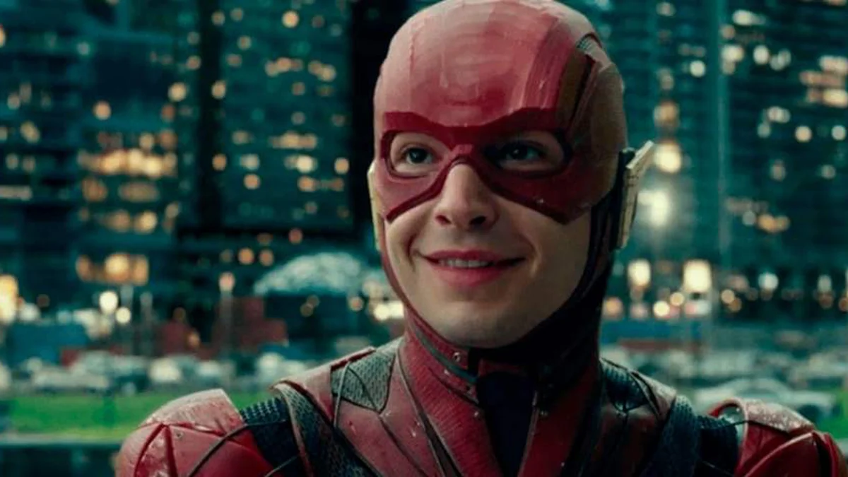 Mesmo com polêmicas, DC pode manter Ezra Miller como Flash