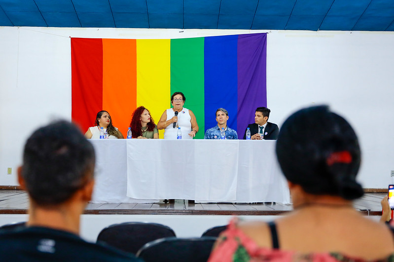 Prefeitura de Manaus realiza seminário sobre direitos da população LGBTQIA+