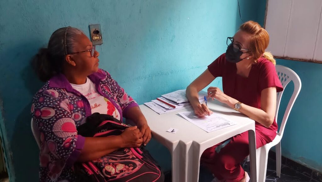 Prefeitura leva serviços de saúde básica a moradores de comunidade indígena da zona Norte de Manaus