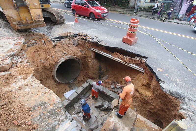 Obras emergenciais na avenida Desembargador João Machado seguem em ritmo acelerado