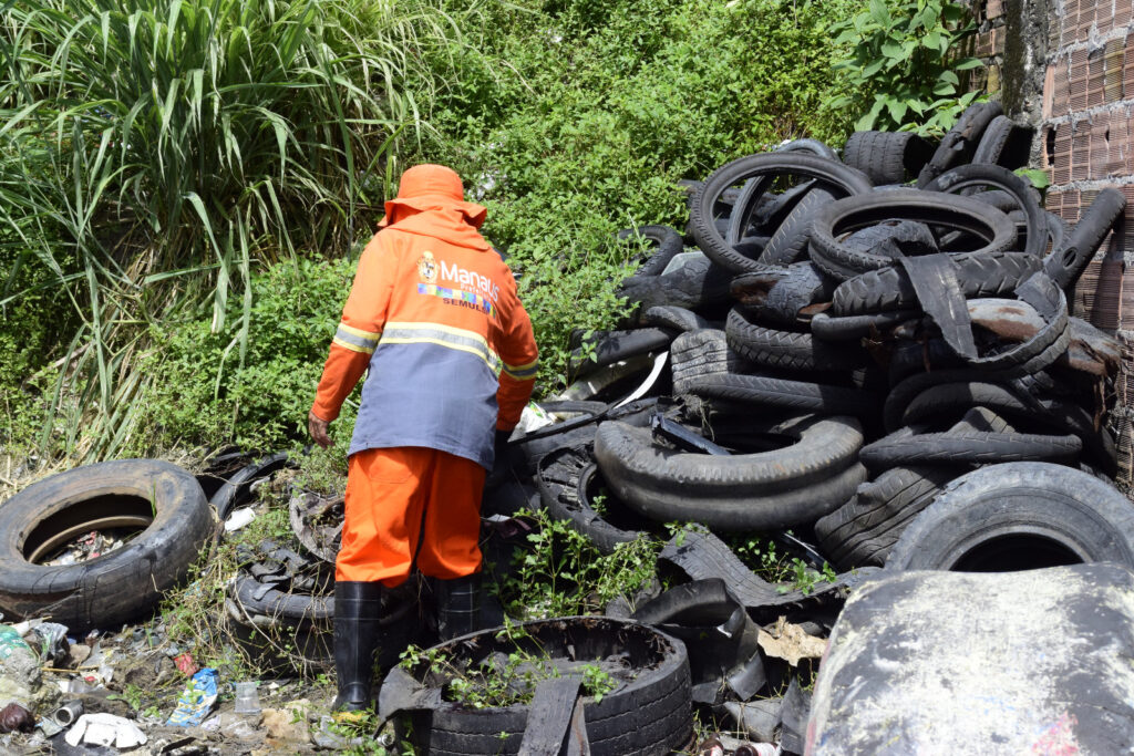 Ação da Prefeitura de Manaus retira das ruas 7 mil pneus velhos