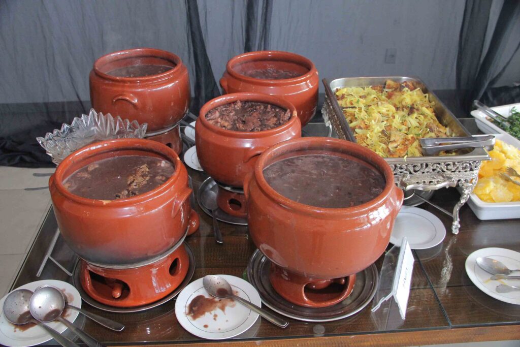 Amazon Best dá start no Festival de Parintins com Feijoada Planeta Boi