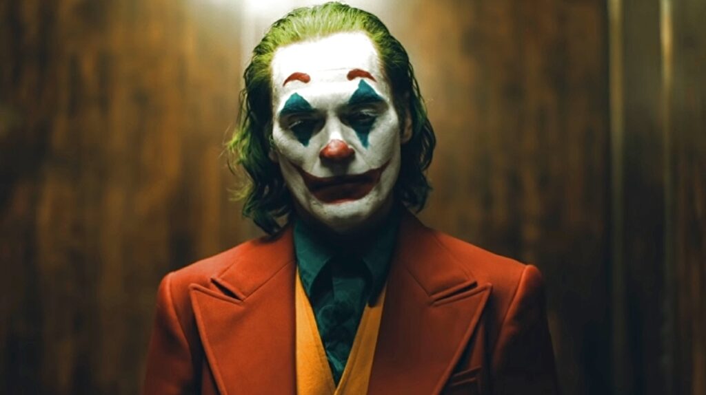 Coringa 2 | Figurantes denunciam falta de intervalos a sindicato de Hollywood