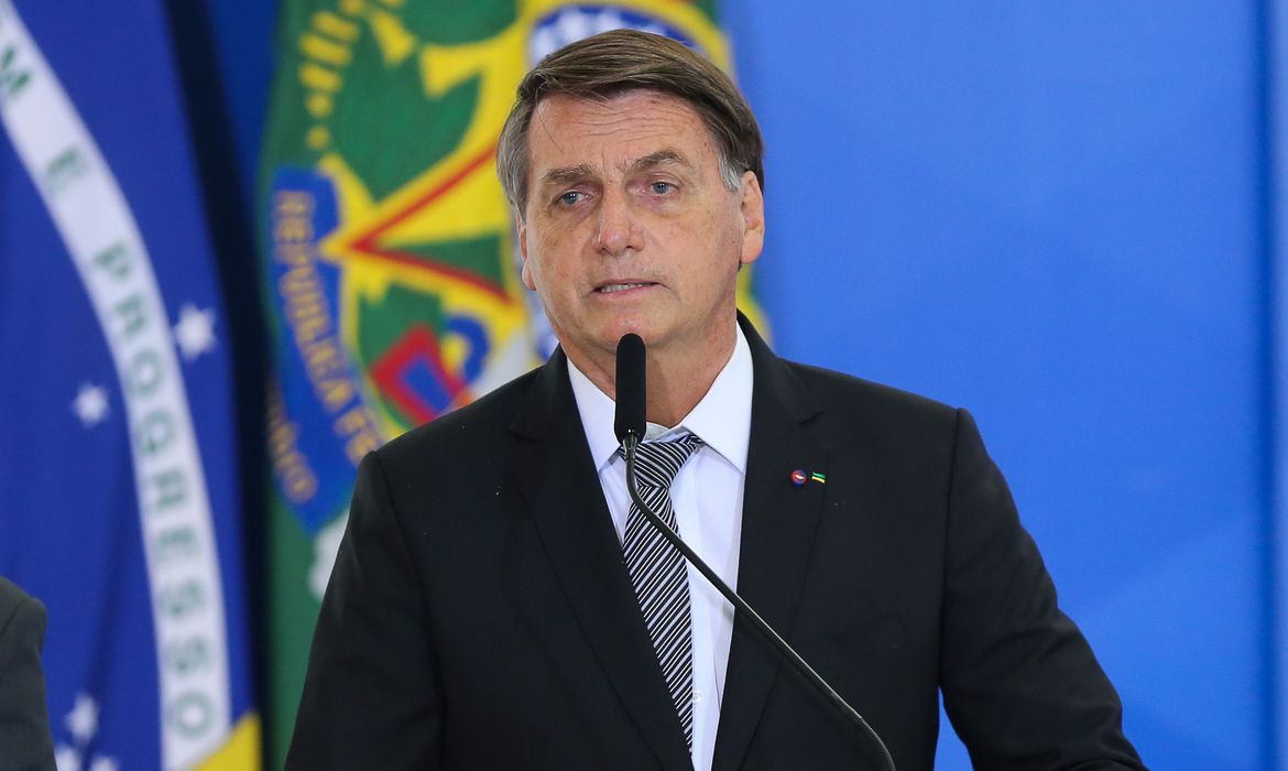 TSE nega pedido para tirar sigilo de investigação contra Bolsonaro