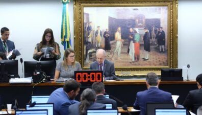 CCJ da Câmara aprova proposta de anistia a partidos políticos