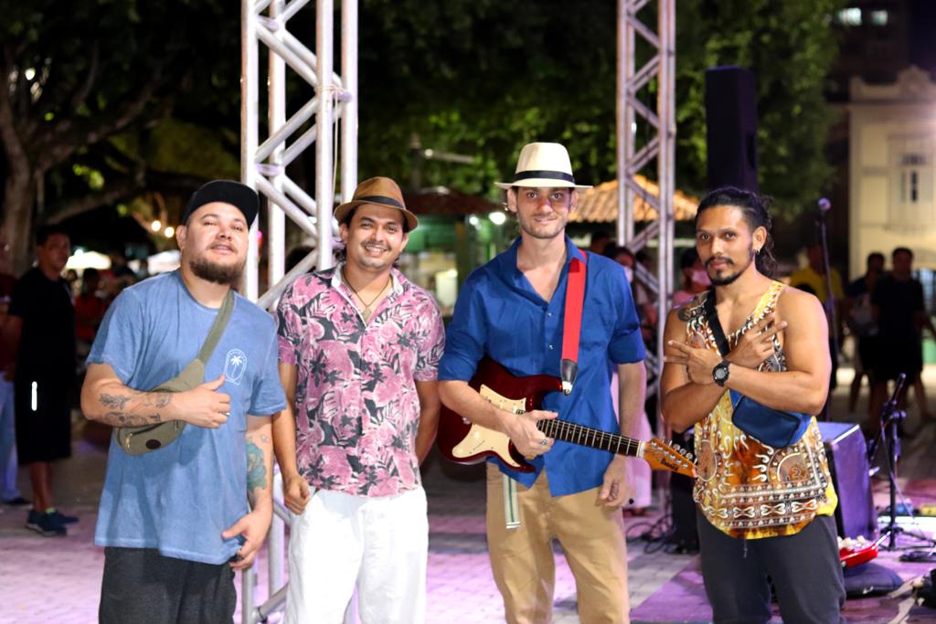 Los Matrinxãs prepara festa no Parque Rio Negro com o lançamento da música "Na Beira