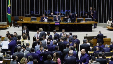 Câmara suspende trechos de Lula sobre saneamento