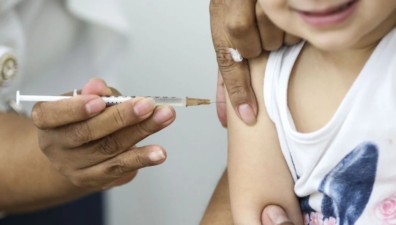 Fiocruz assina acordo para retomar produção de vacina BCG no país