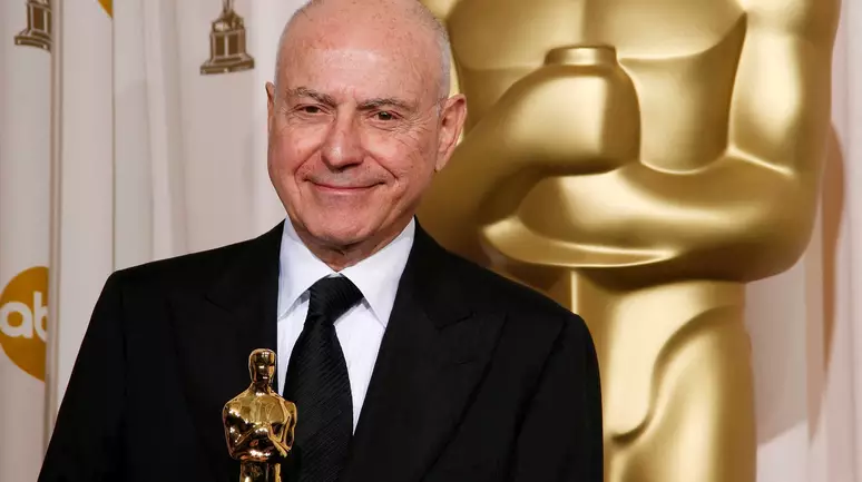 Alan Arkin, ator vencedor do Oscar, morre aos 89 anos