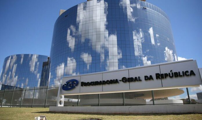 Procuradores esperam encontro com Lula nesta semana para entregar lista tríplice à PGR