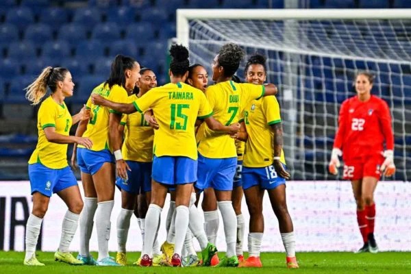 Governo do AM muda horário de expediente em dias de jogos do Brasil na Copa do Mundo Feminina; veja como fica