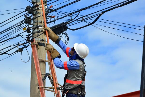 Oito bairros ficam sem energia nesta segunda (28/08)