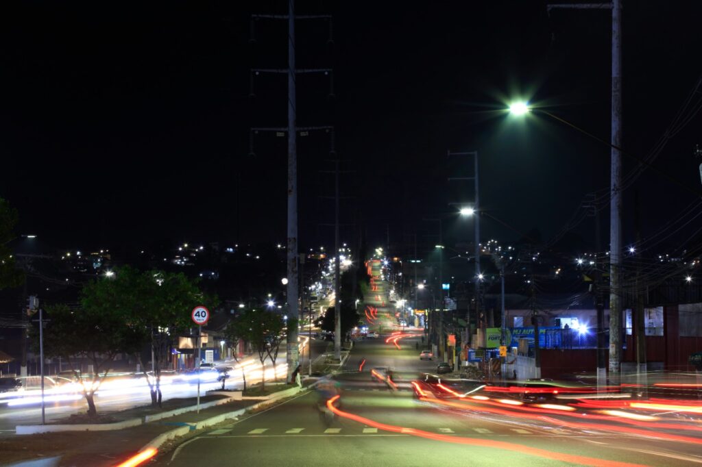 1.000 DIAS - Iluminação pública em LED alcança 100% da capital