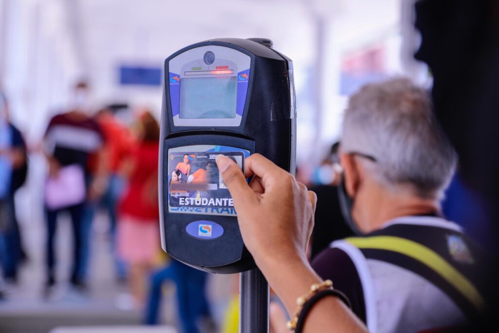 1.000 DIAS - Passe Livre Estudantil é conquista histórica para os estudantes de Manaus