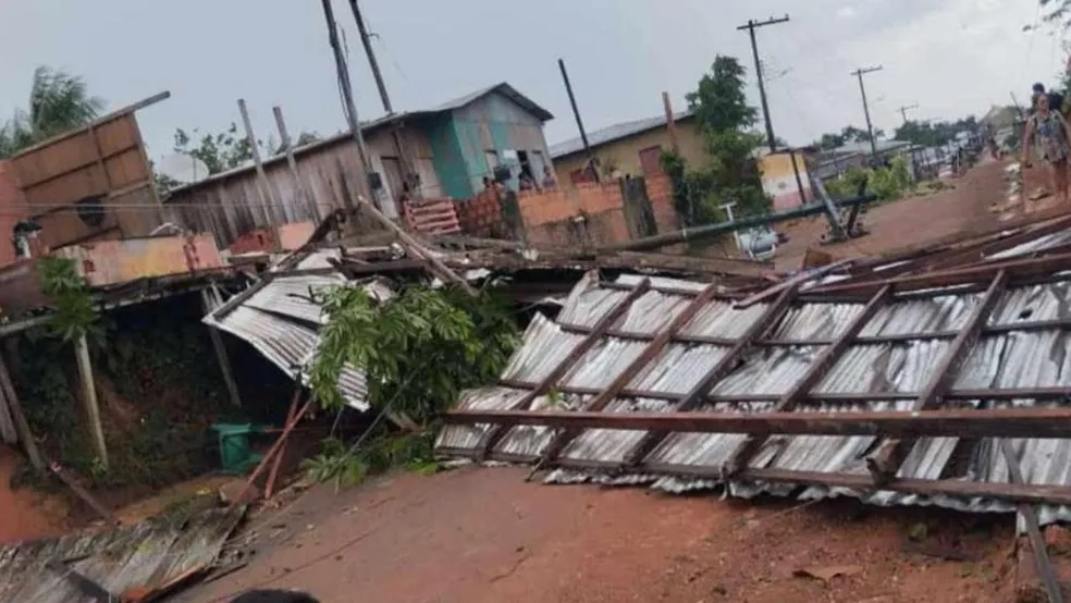 Temporal destelha casas e deixa feridos no interior do Amazonas