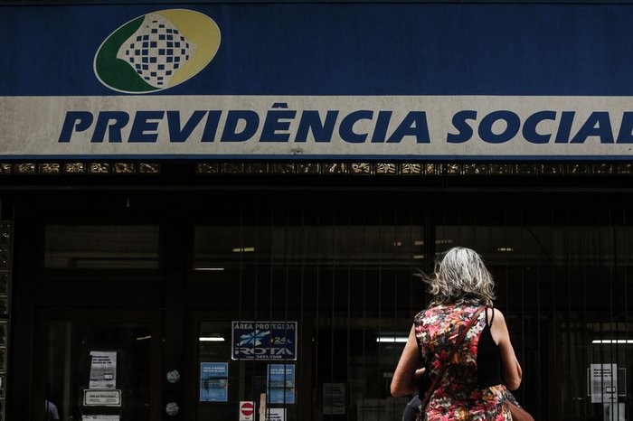 INSS: aposentados podem indicar descontos indevidos a partir do dia 14