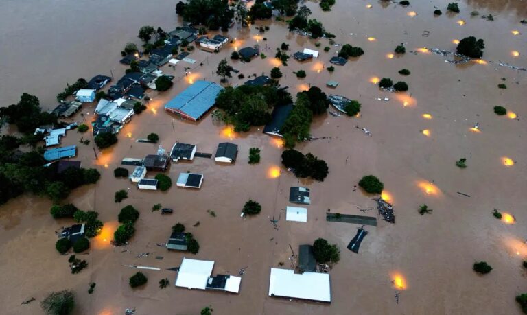 Chuvas no Rio Grande do Sul deixam 31 mortos e 74 desaparecidos