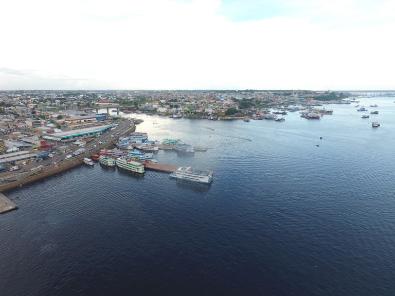 Operação ‘Chapa Quente’  fiscaliza embarcações que vão para Parintins