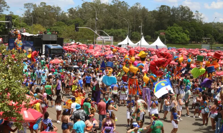 Folia ou furada? Reclame AQUI lista golpes mais comuns no Carnaval; veja dicas de proteção