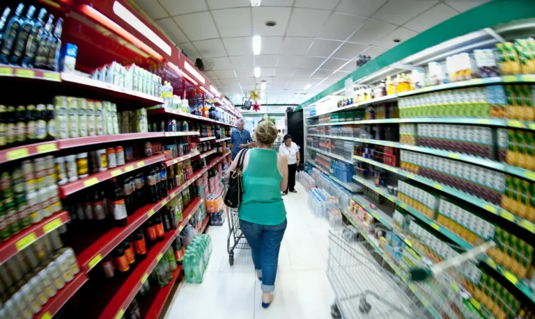Preço da Cesta Básica sobe em 15 de 17 capitais pesquisadas em abril